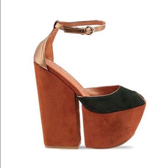 Brand new Jeffrey Cambell two toned platform
