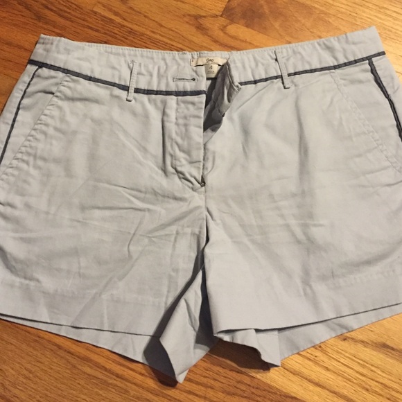 Gap Stripe/Solid Short - Picture 1 of 4