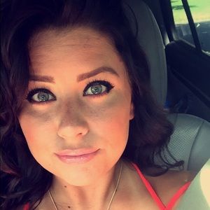 Meet your Posher, Jess