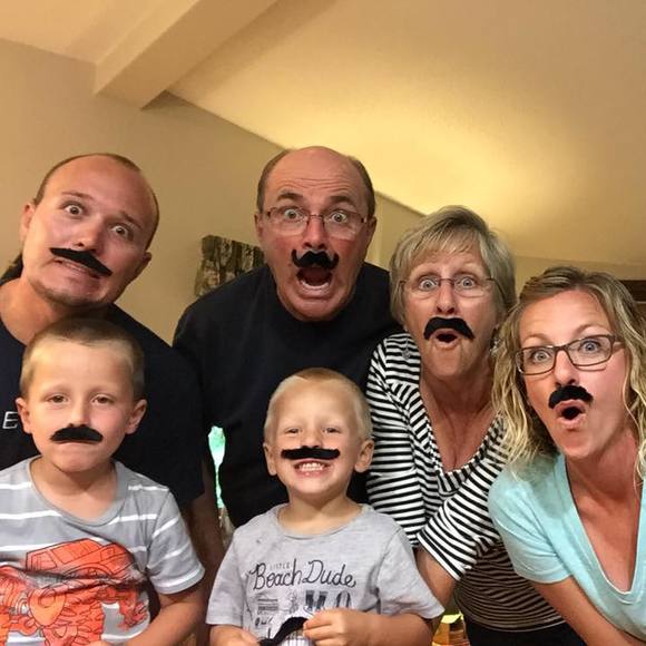 Meet your Posher, Lindsey - Picture 1 of 1