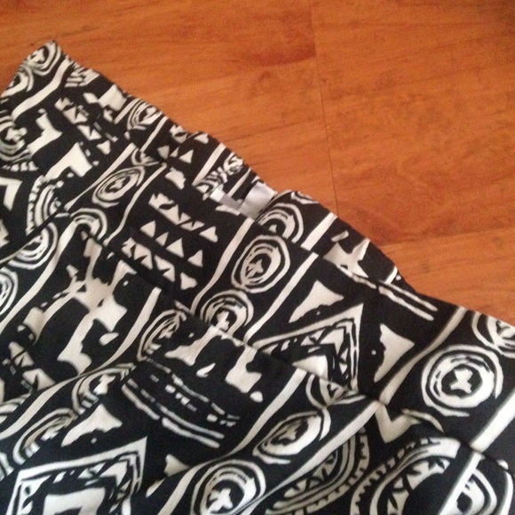 Black print pants - Picture 3 of 3