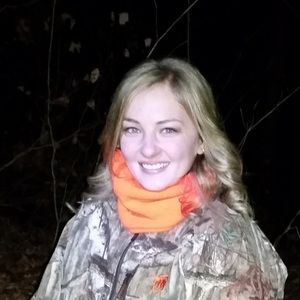 Meet your Posher, Carrie