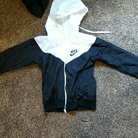 Nike WindBreaker!