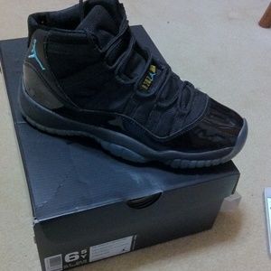 Gamma Blue 11s