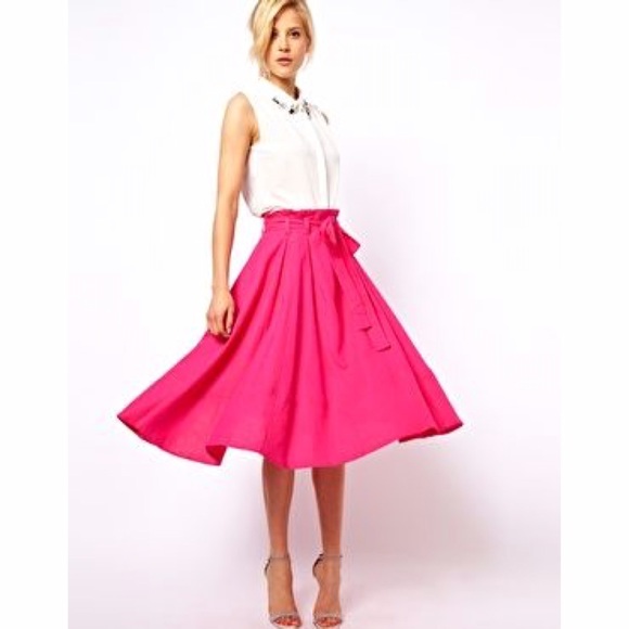 ASOS Dresses & Skirts - Asos pink midi skirt