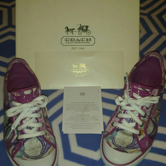 SOLD - Picture 4 of 4