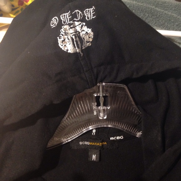 BCBG Size M zip up hoodie! Has silver details - Picture 3 of 4