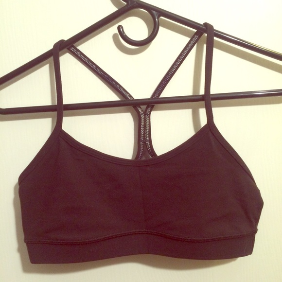 Lululemon sports bra