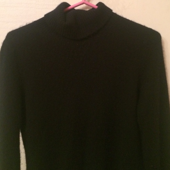 Cashmere sweater