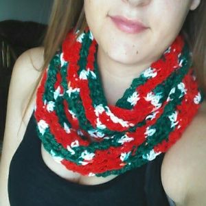 Christmas infinity scarf