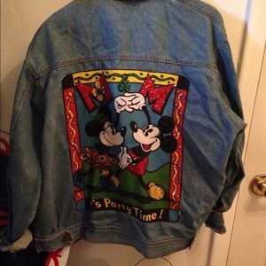 Super cute vintage Mickey and Mini jean jacket