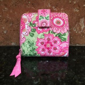 Brand new Vera Bradley wallet