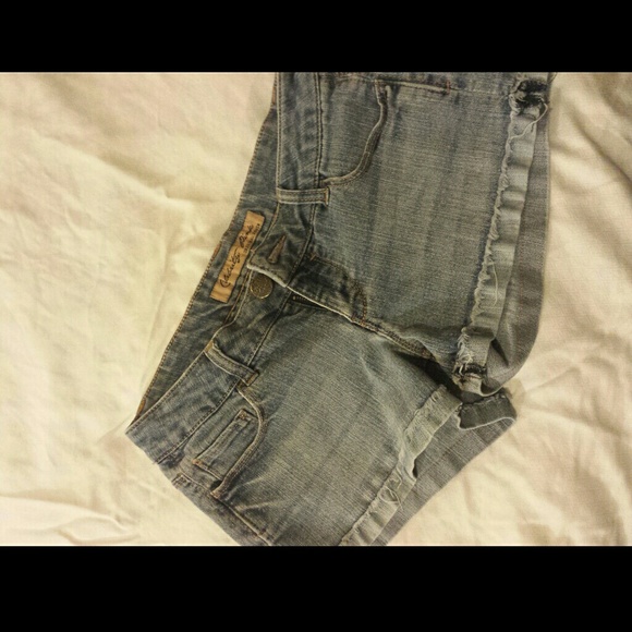 Demon shorts