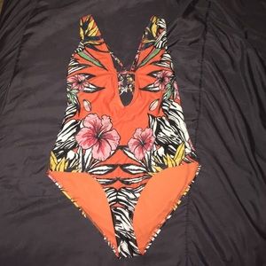 River Island plunge One Piece Swim (Offers)