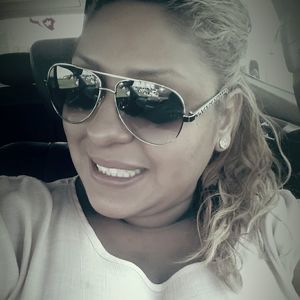 Meet your Posher, Angie