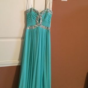 Size two long Aqua prom dress!! ✨