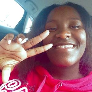 Meet your Posher, Kay