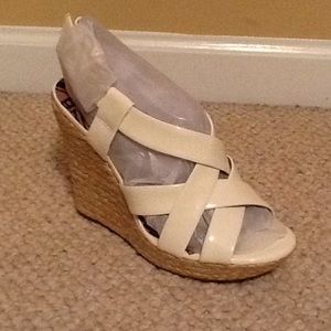 Jessica Simpson Catalina Wedge