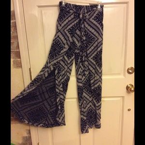 Printed palazzo pants