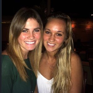 Meet your Posher, Amelia