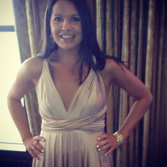 Meet your Posher, Courtney - Picture 1 of 1