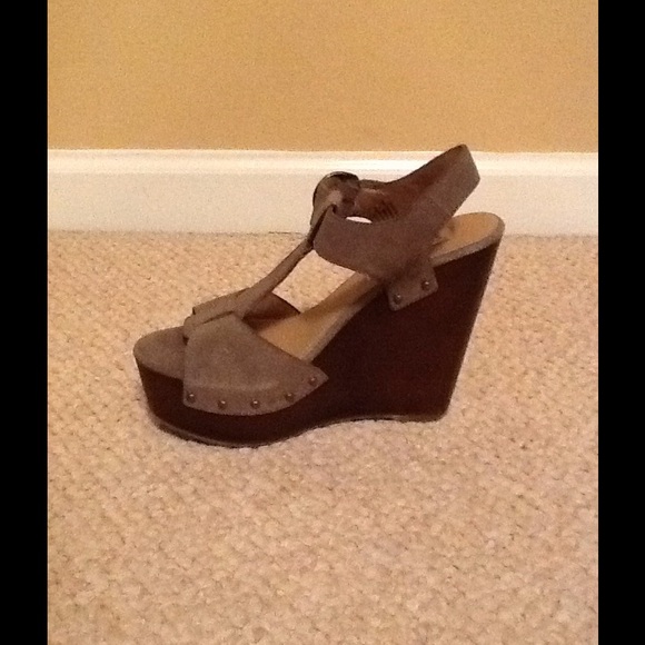 Steve Madden Wyliee Wedge - Picture 2 of 4