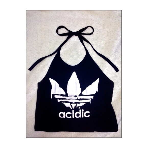 💂🏽 Acidic Black Halter 💂🏽