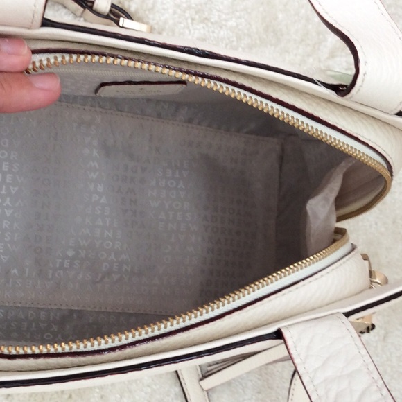 KATE ♠️DOMINIQUE GREY STREET - Picture 3 of 4