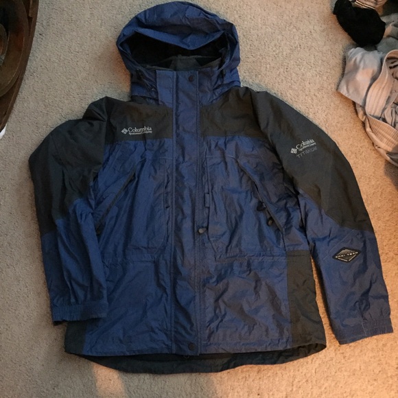 Columbia Titanium hooded interchangeable jacket