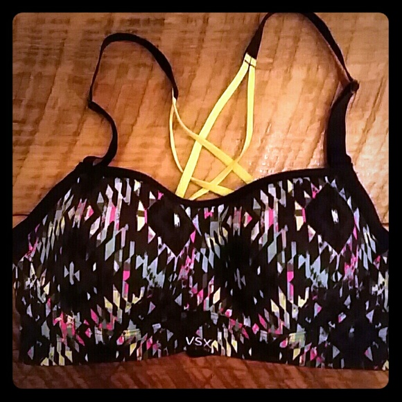 VS Sports Bra