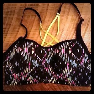 VS Sports Bra
