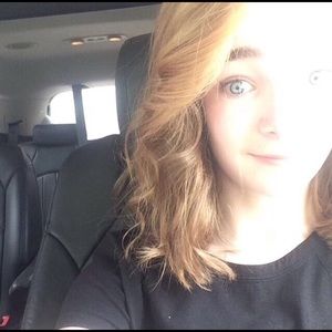 Meet your Posher, Molly