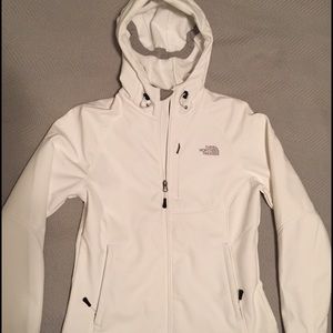 Medium North Face shell jacket with hood