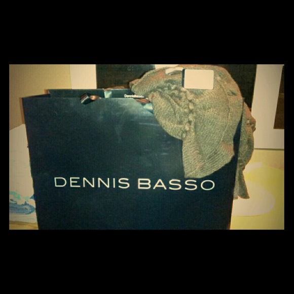 *BRAND NEW* Dennis Basso Designer Scarf