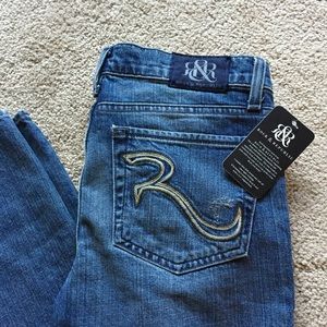 NWT Rock & Republic straight leg jeans