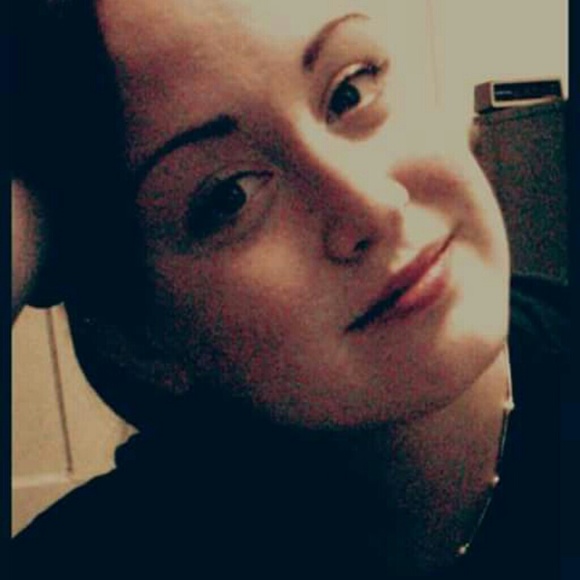 Meet your Posher, Jess - Picture 1 of 1