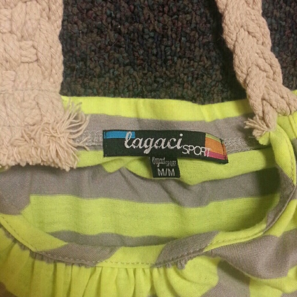 Razorback tank top - Picture 2 of 3