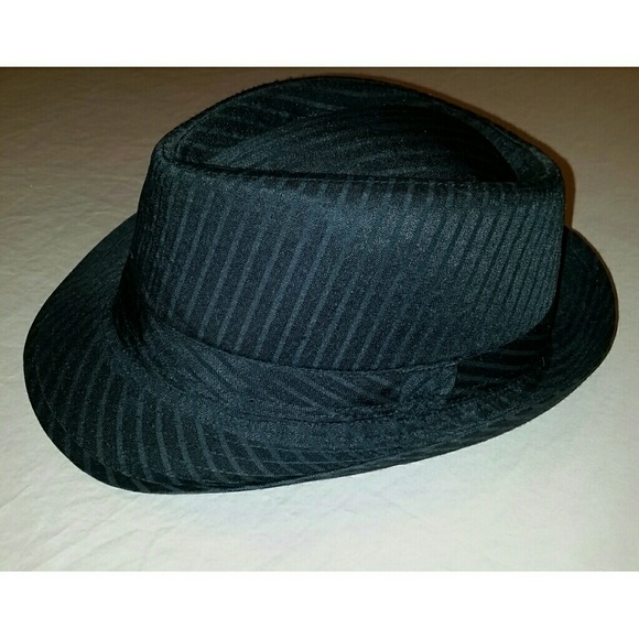 Pinstripe Curved Brim