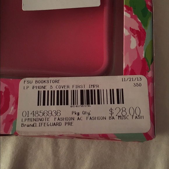 Lily Pulitzer phone case - Picture 2 of 3