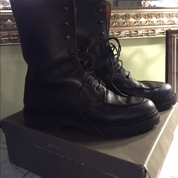 Cole Haan boots lace up leather.