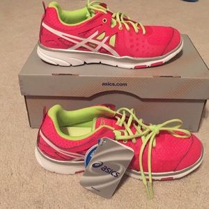 NWT Asics Gel-Sustain TR 2