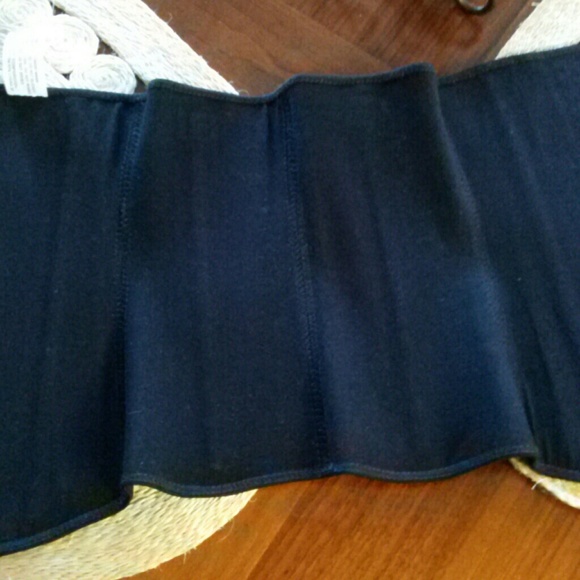 Waist trainer - Picture 4 of 4