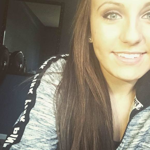 Meet your Posher, Madyson