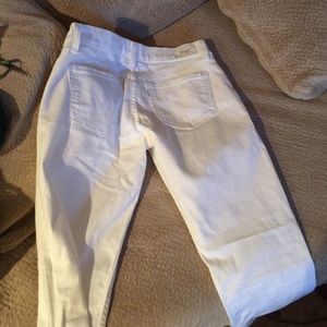 White Levi skinny jeans