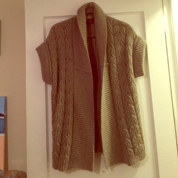 Berretti Sweaters - Berretti 100% wool cable knit sweater. Size S.