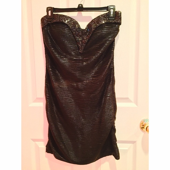 Short evening/cocktail dress.