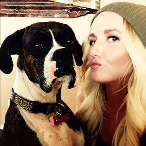 Meet your Posher, Lizzie