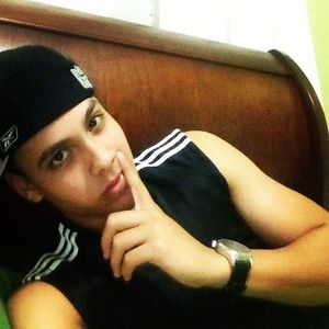 Meet your Posher, Enrique pablo