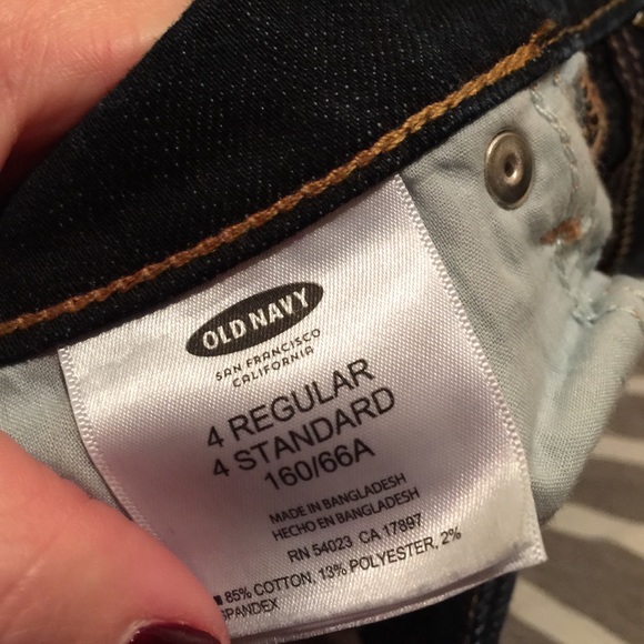 Old navy flirt jeans - Picture 3 of 3