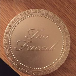 too faced bronzer
